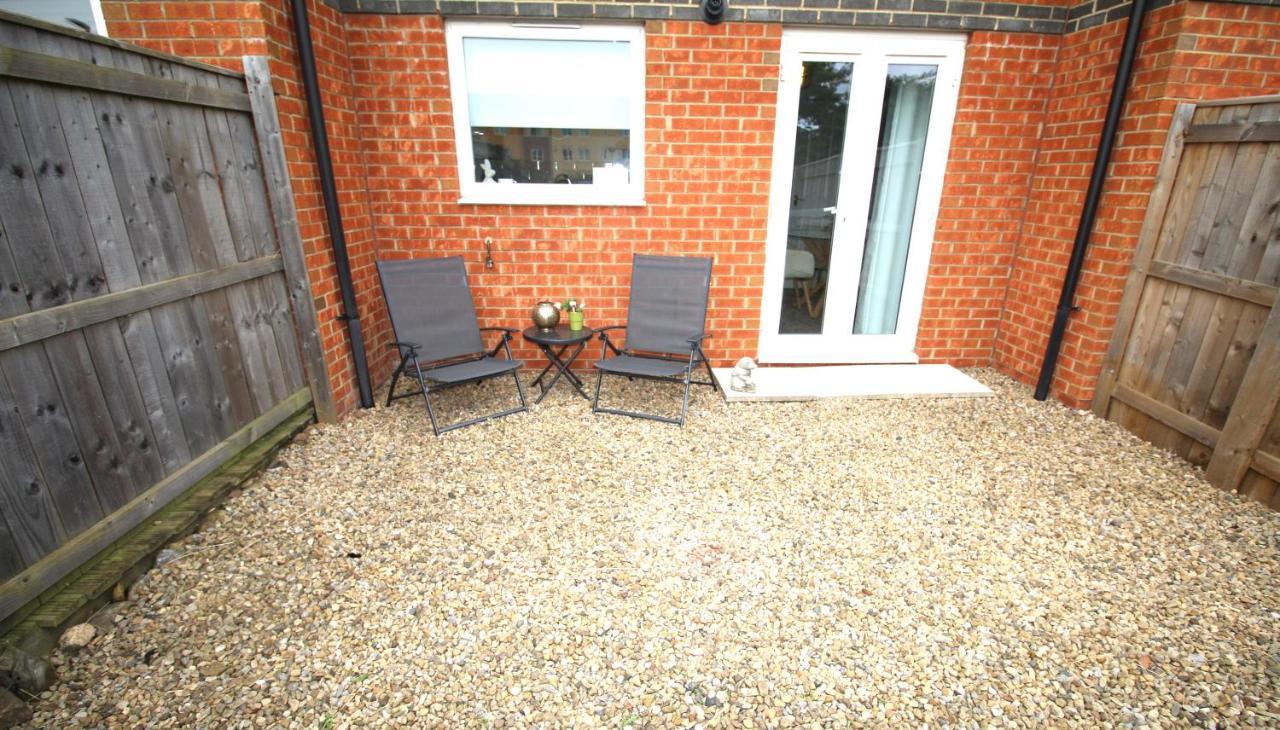 Holiday home Ashington - 2 Bedroom House - Beautifully Decorated & Furnished - Large Garden *